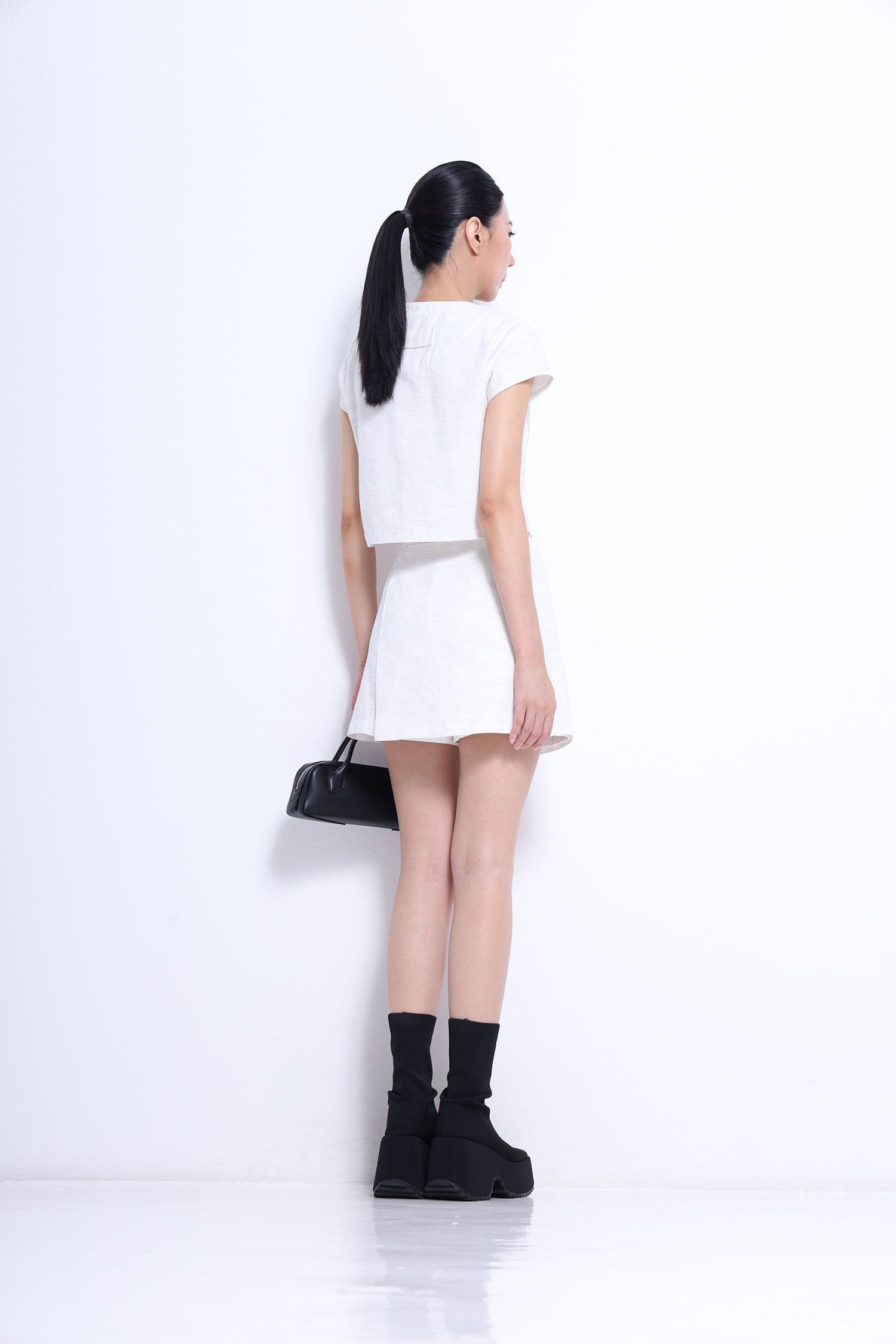 Cropped Button-Up Jacket - Image 4
