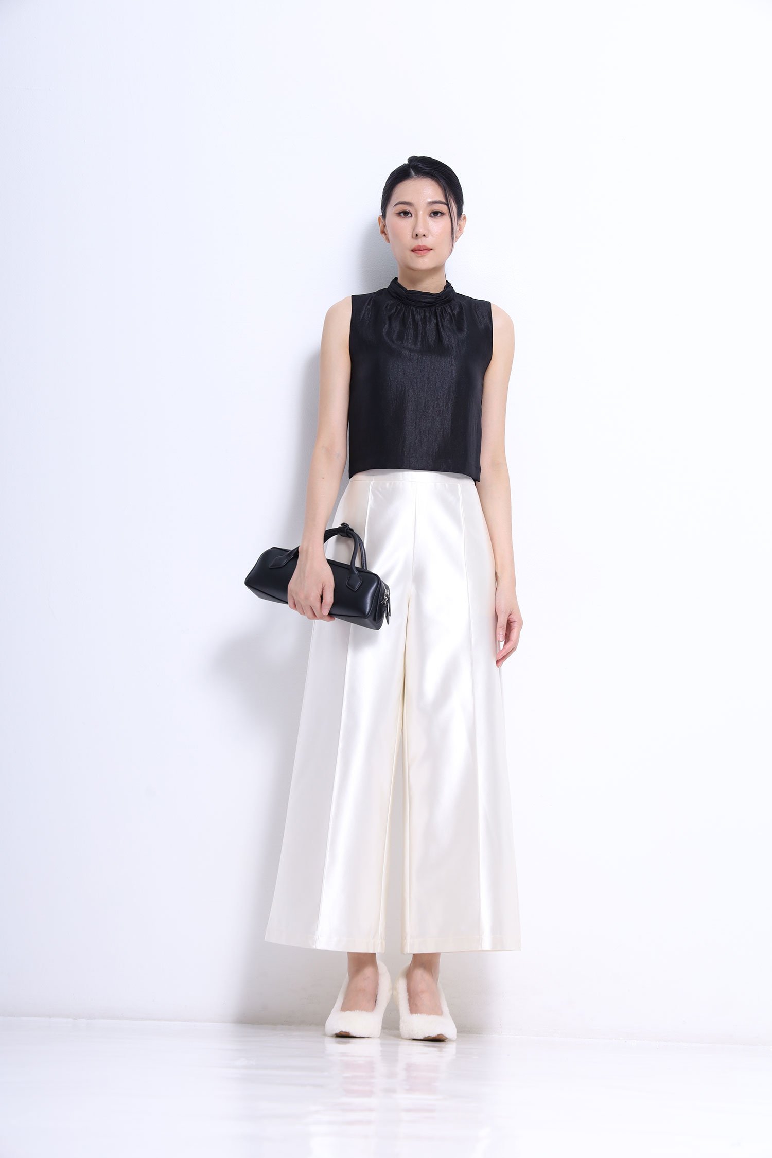 Wide-Leg Tailored Trousers - Image 2