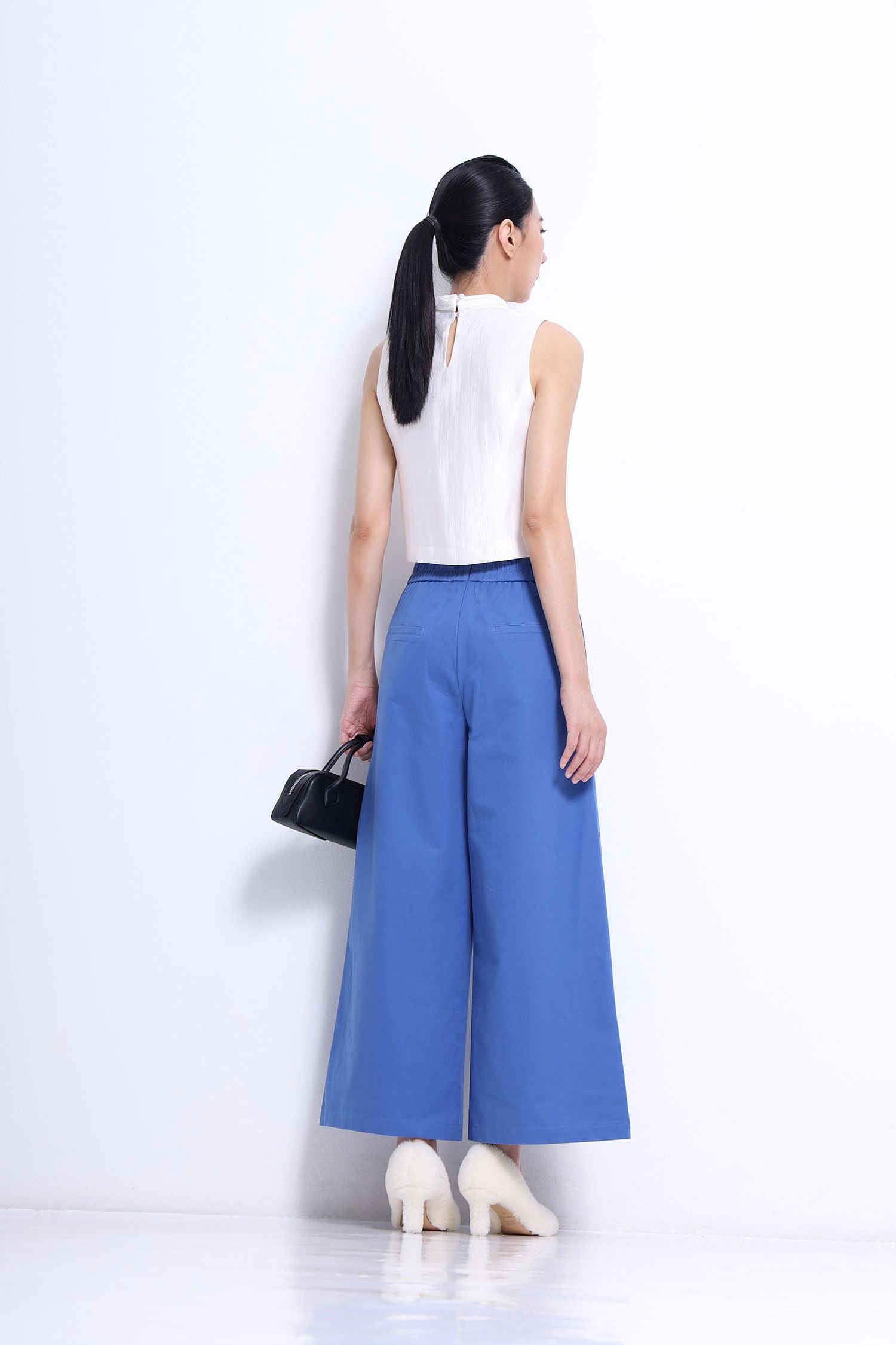 Wide-Leg Tailored Trousers - Image 8