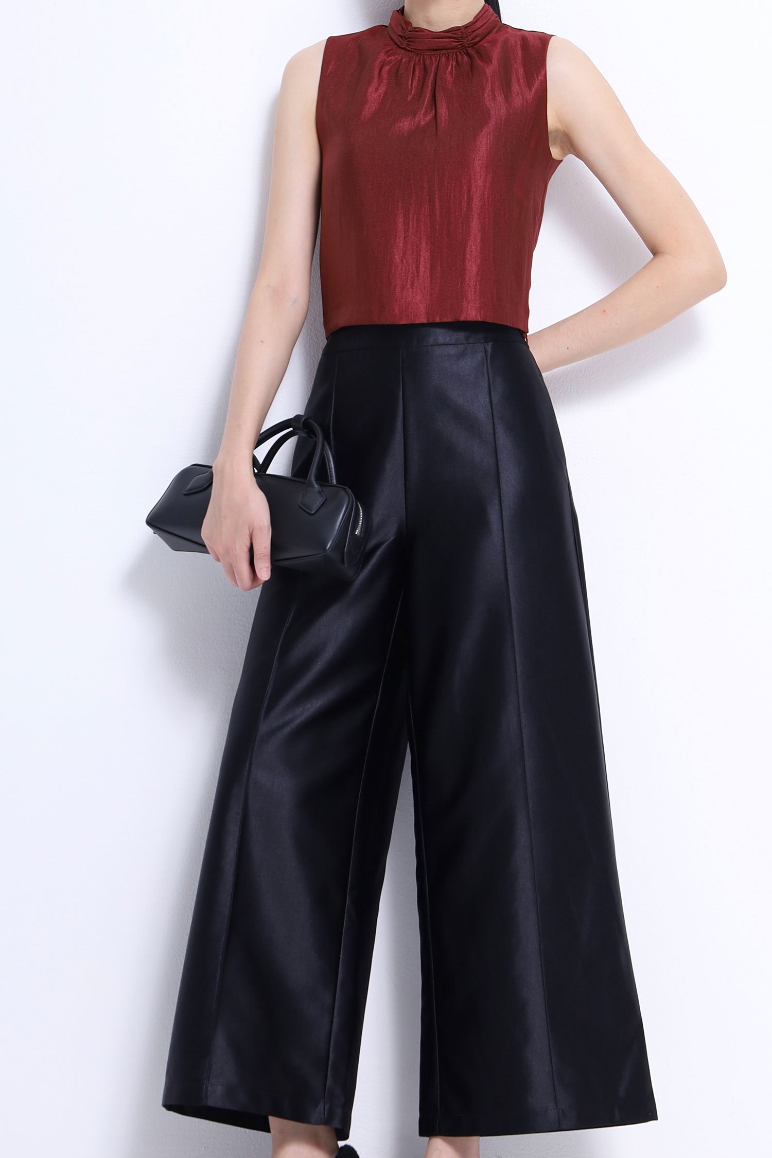 Wide-Leg Tailored Trousers - Image 15
