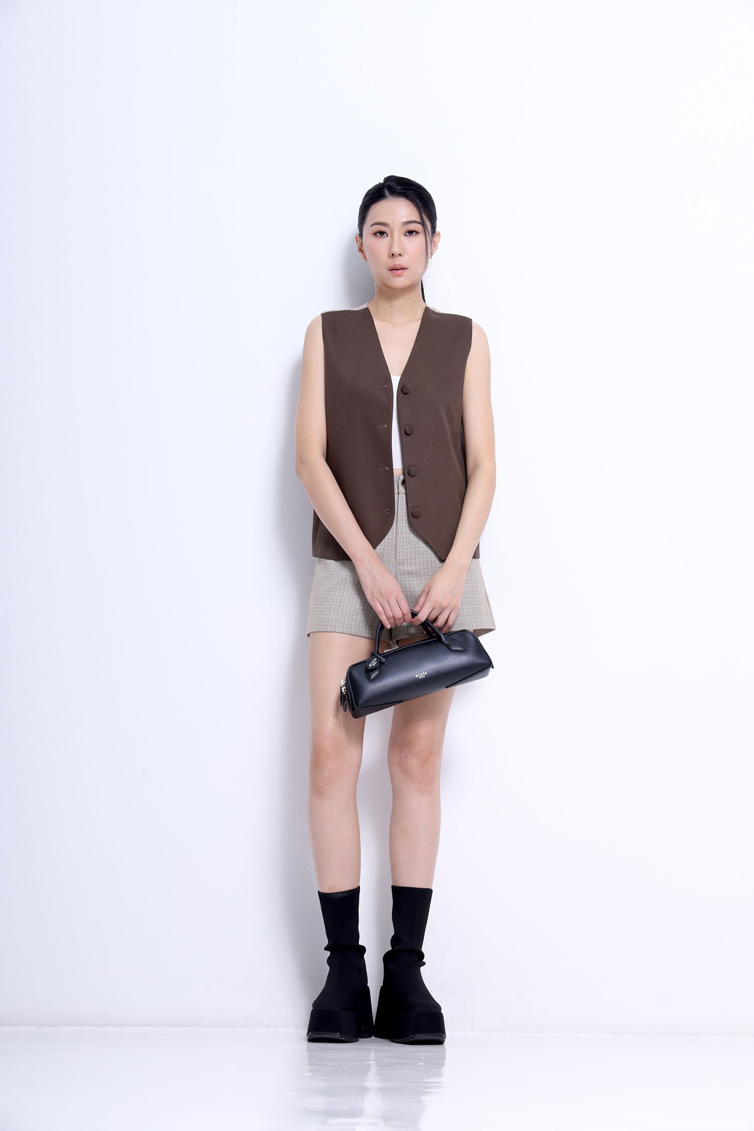 High-Waisted Tailored Shorts - Image 2