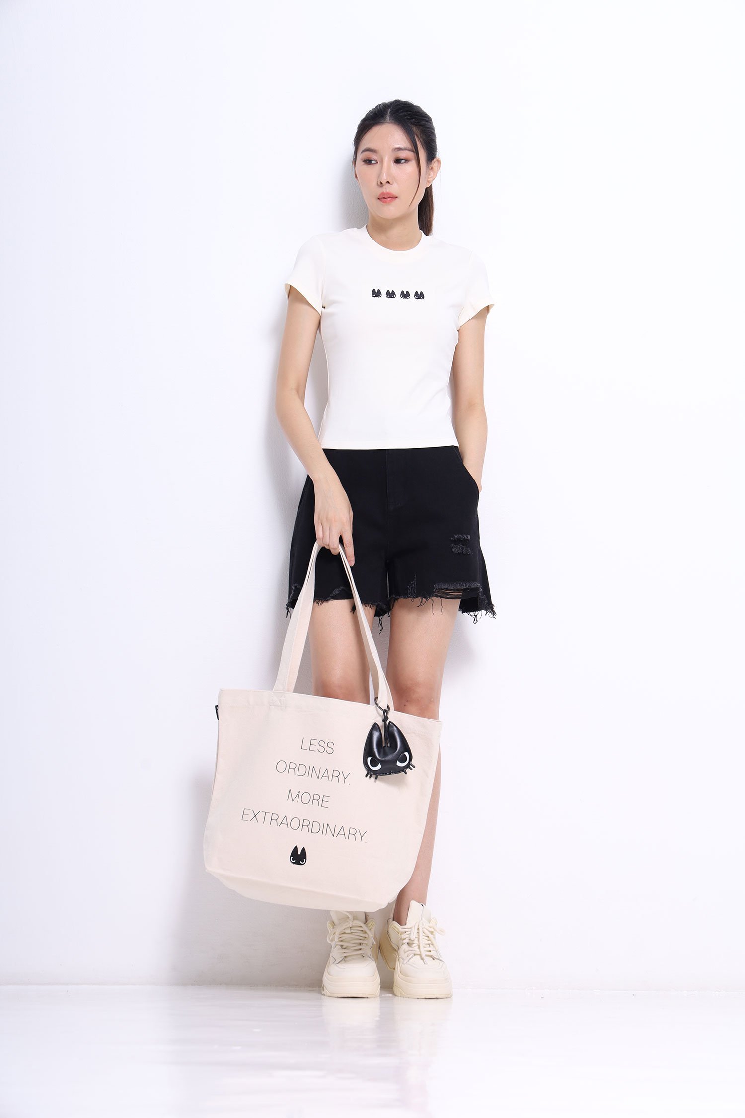 OMO Tote Bag Set (Beige + Black) - Image 3