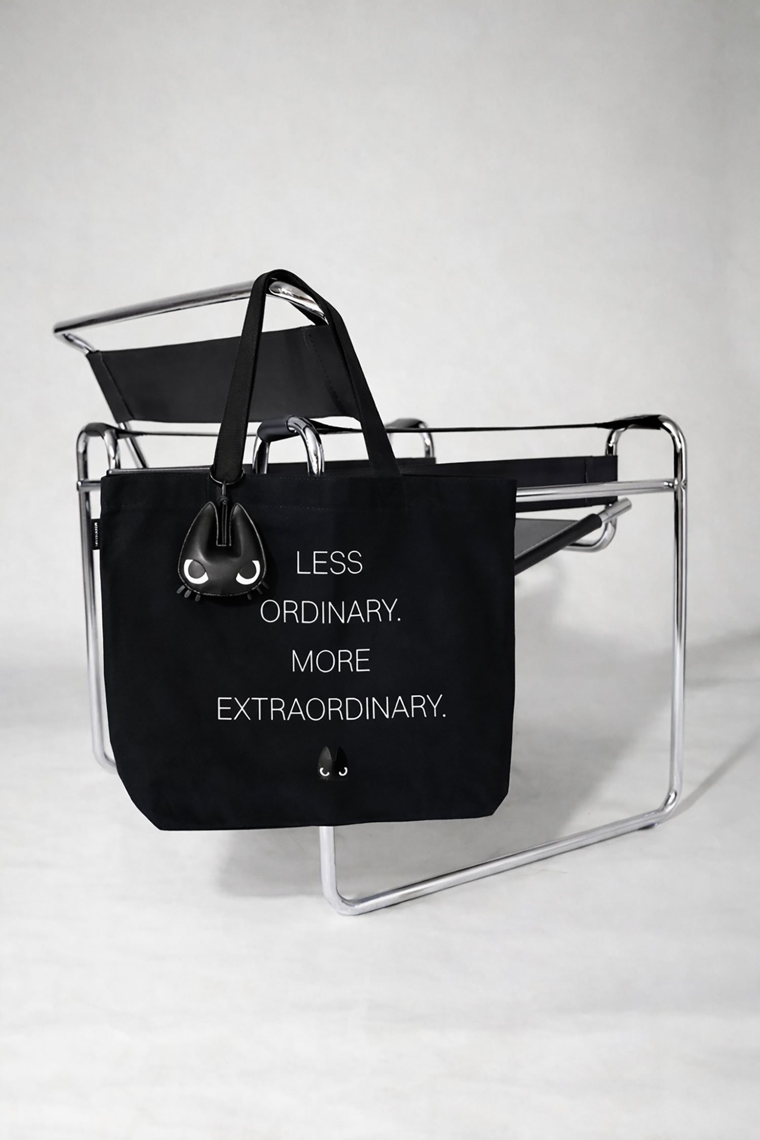 OMO Tote Bag Set (Beige + Black) - Image 8