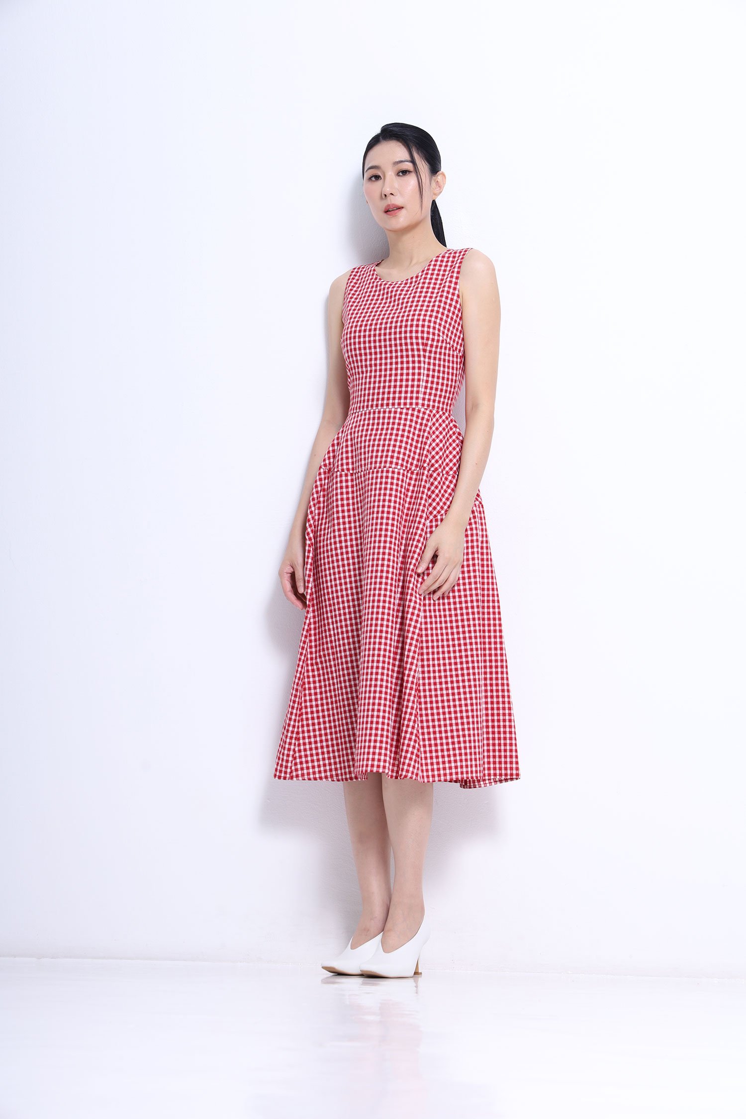 Sleeveless Fit-and-Flare Midi Dress - Image 2