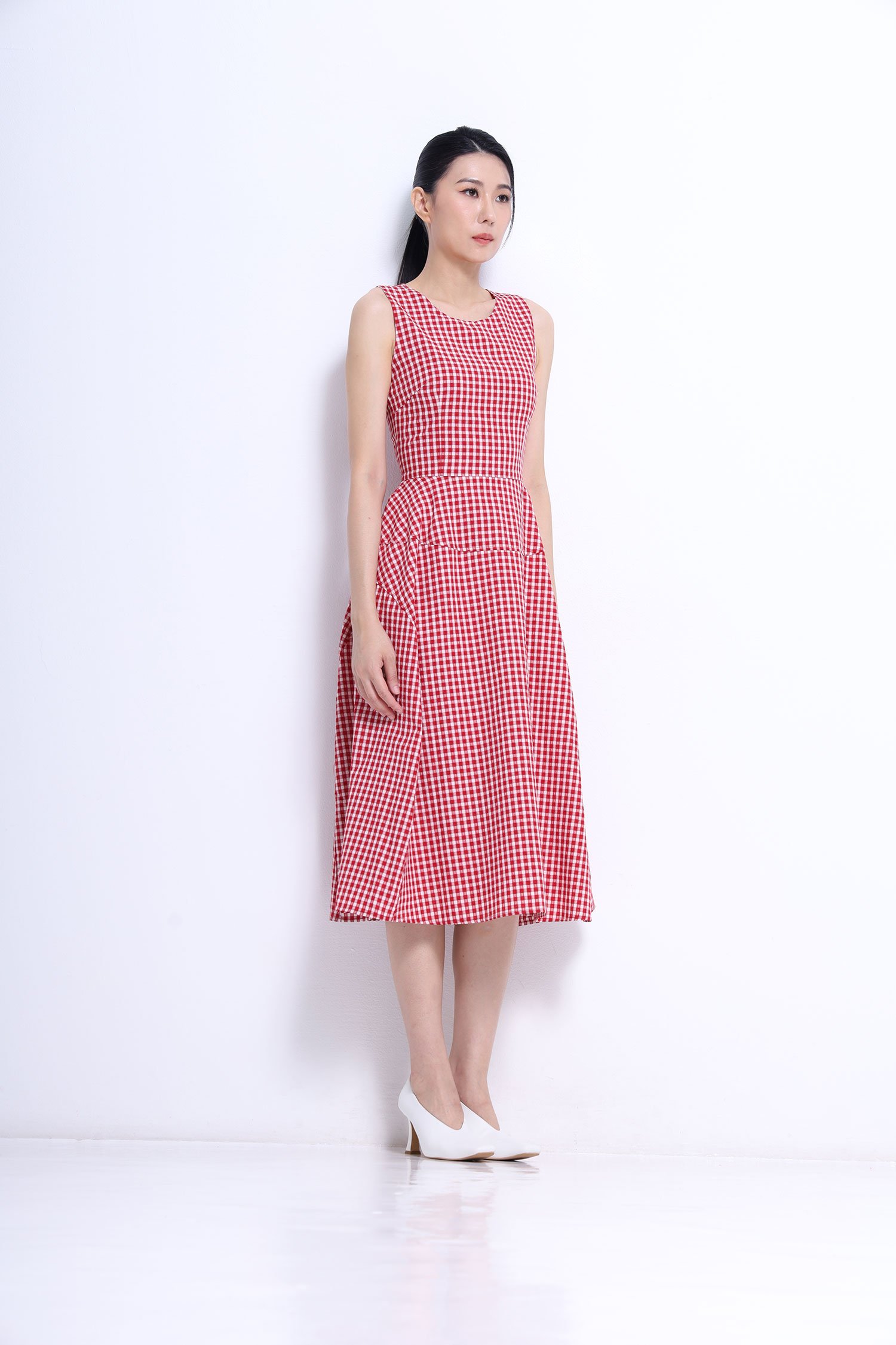 Sleeveless Fit-and-Flare Midi Dress - Image 4