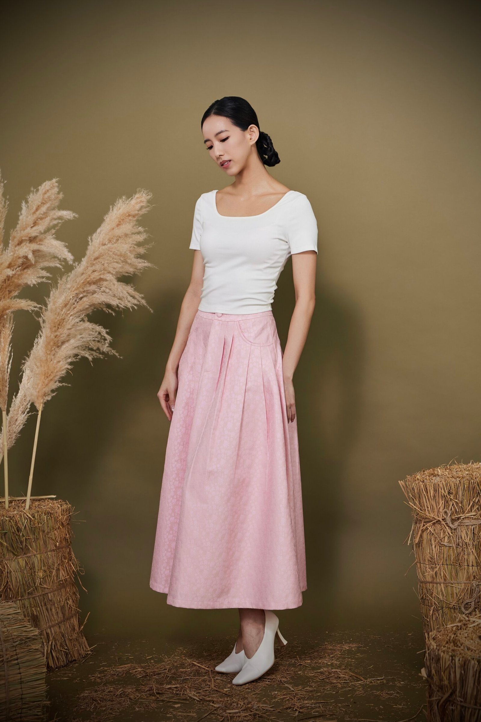 Scoop Neck Fitted Top