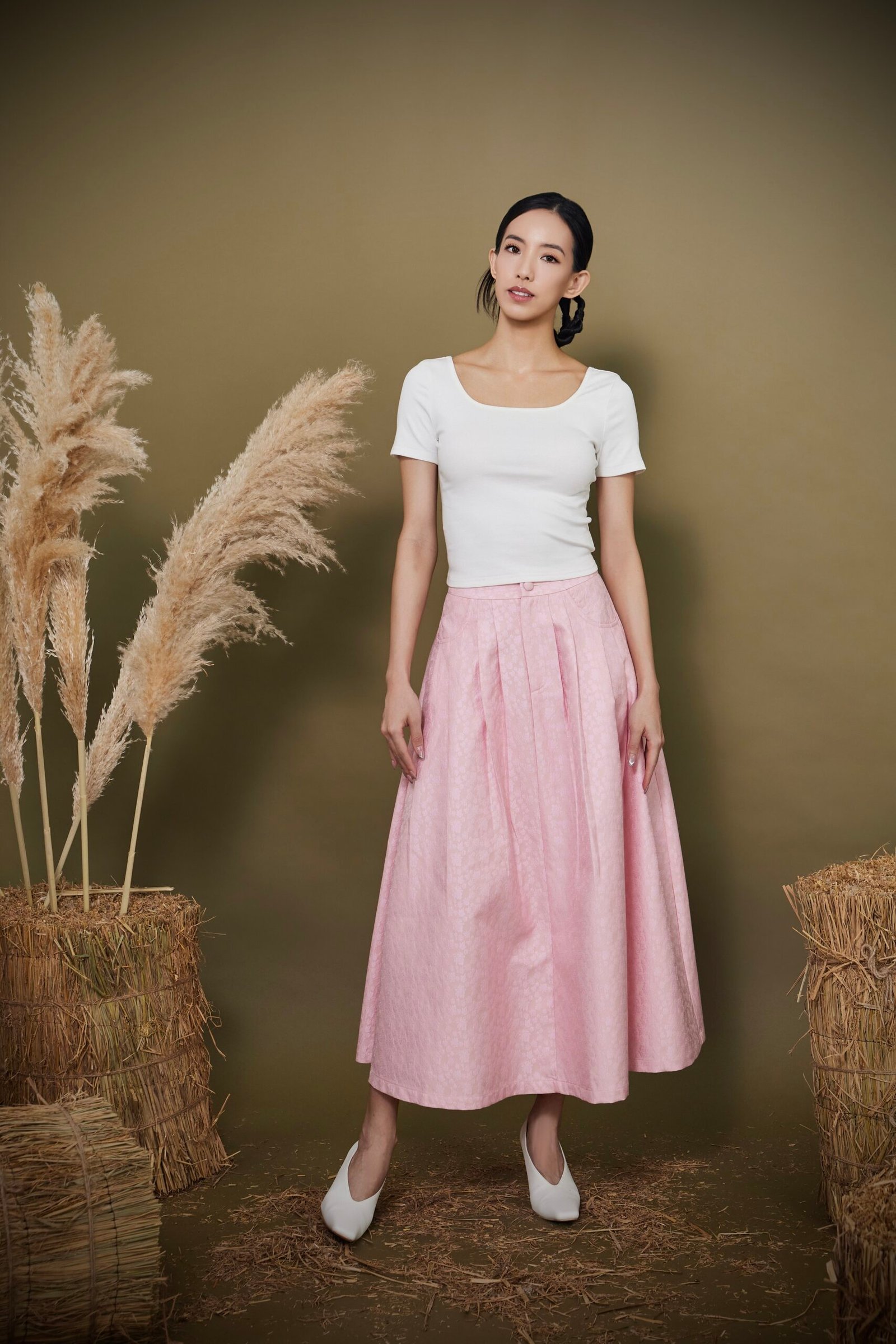 Scoop Neck Fitted Top - Image 6