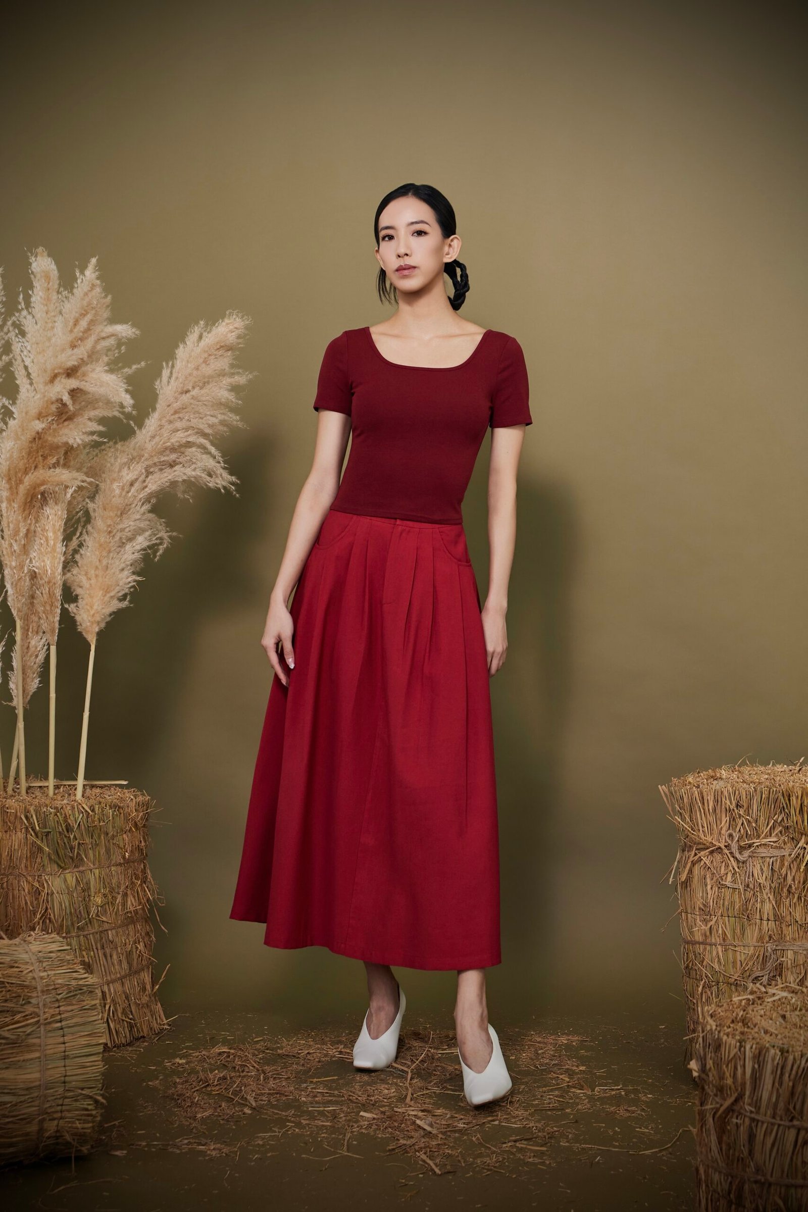 Scoop Neck Fitted Top - Image 2