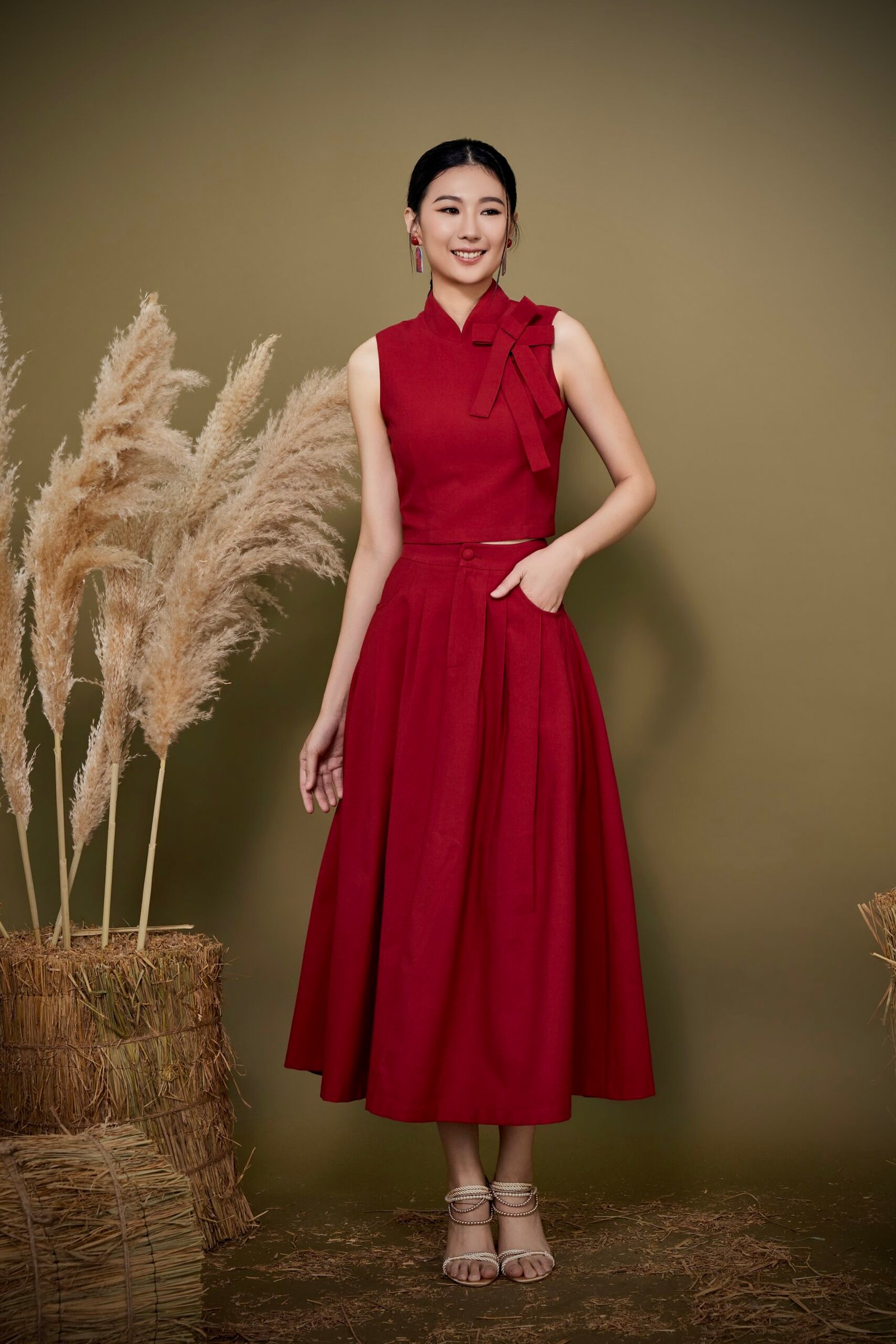 SLEEVELESS KNOT DETAIL TOP - Image 2