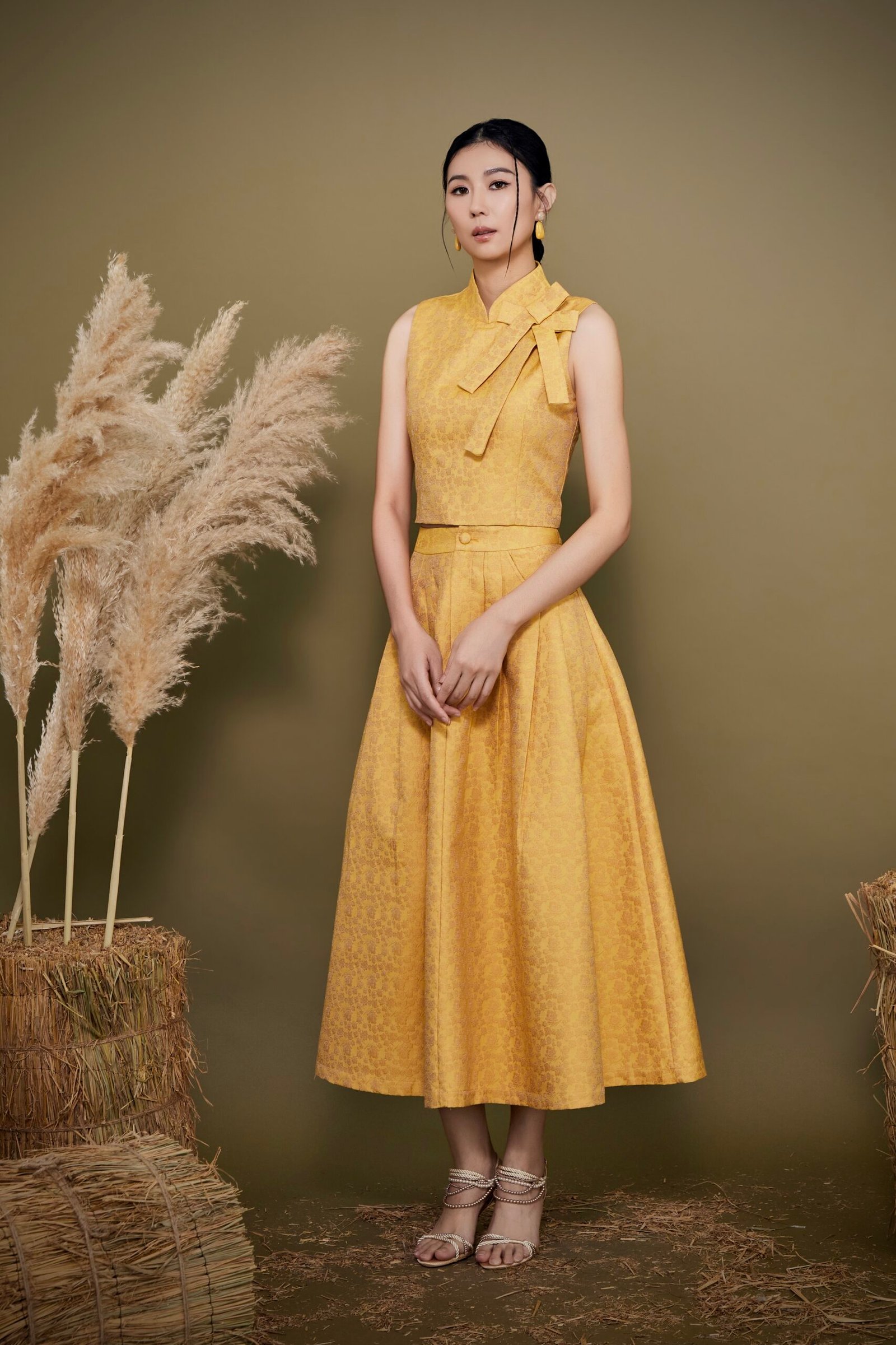 PLEATED A-LINE MIDI SKIRT - Image 10