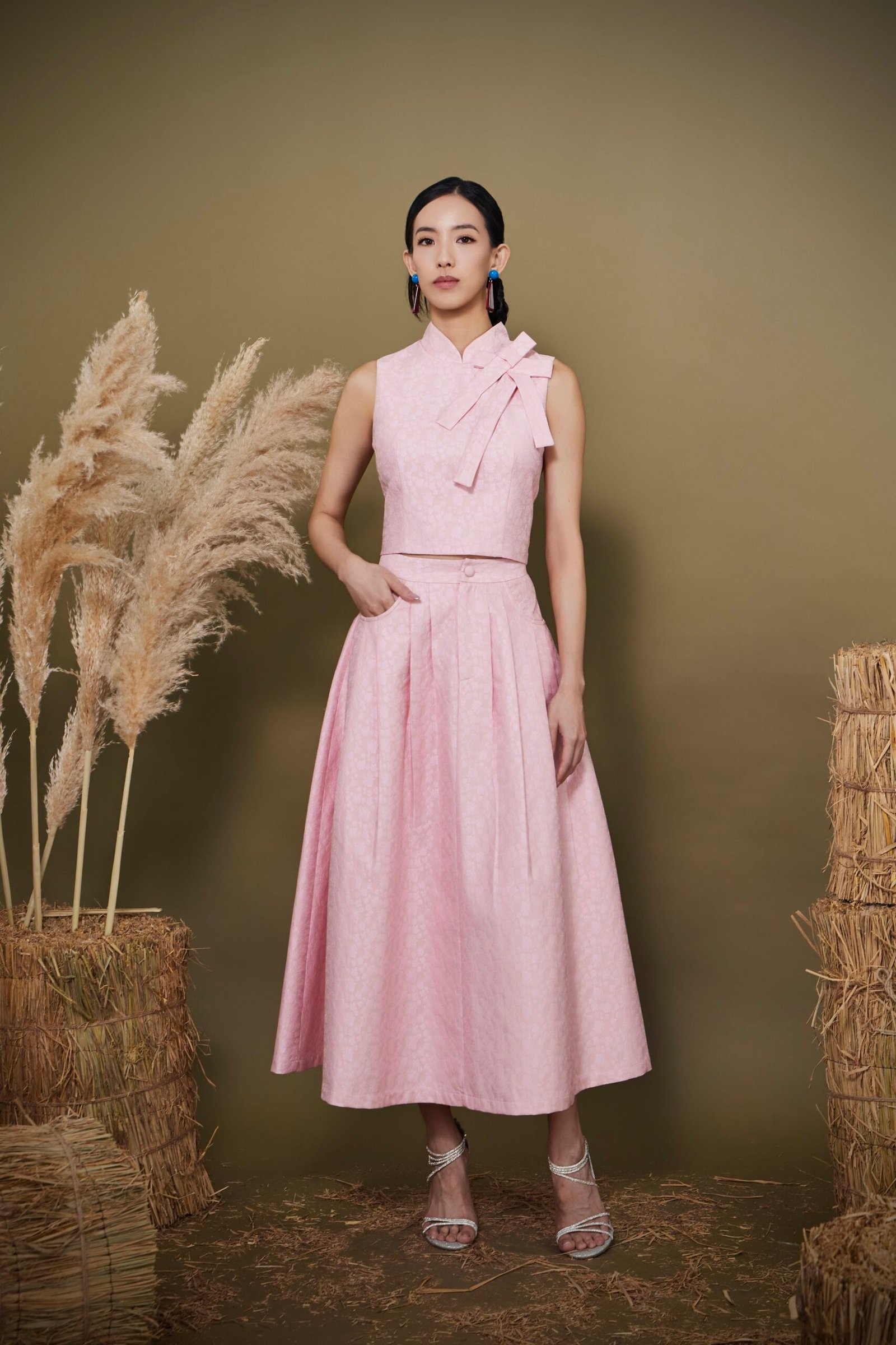 SLEEVELESS KNOT DETAIL TOP - Image 7