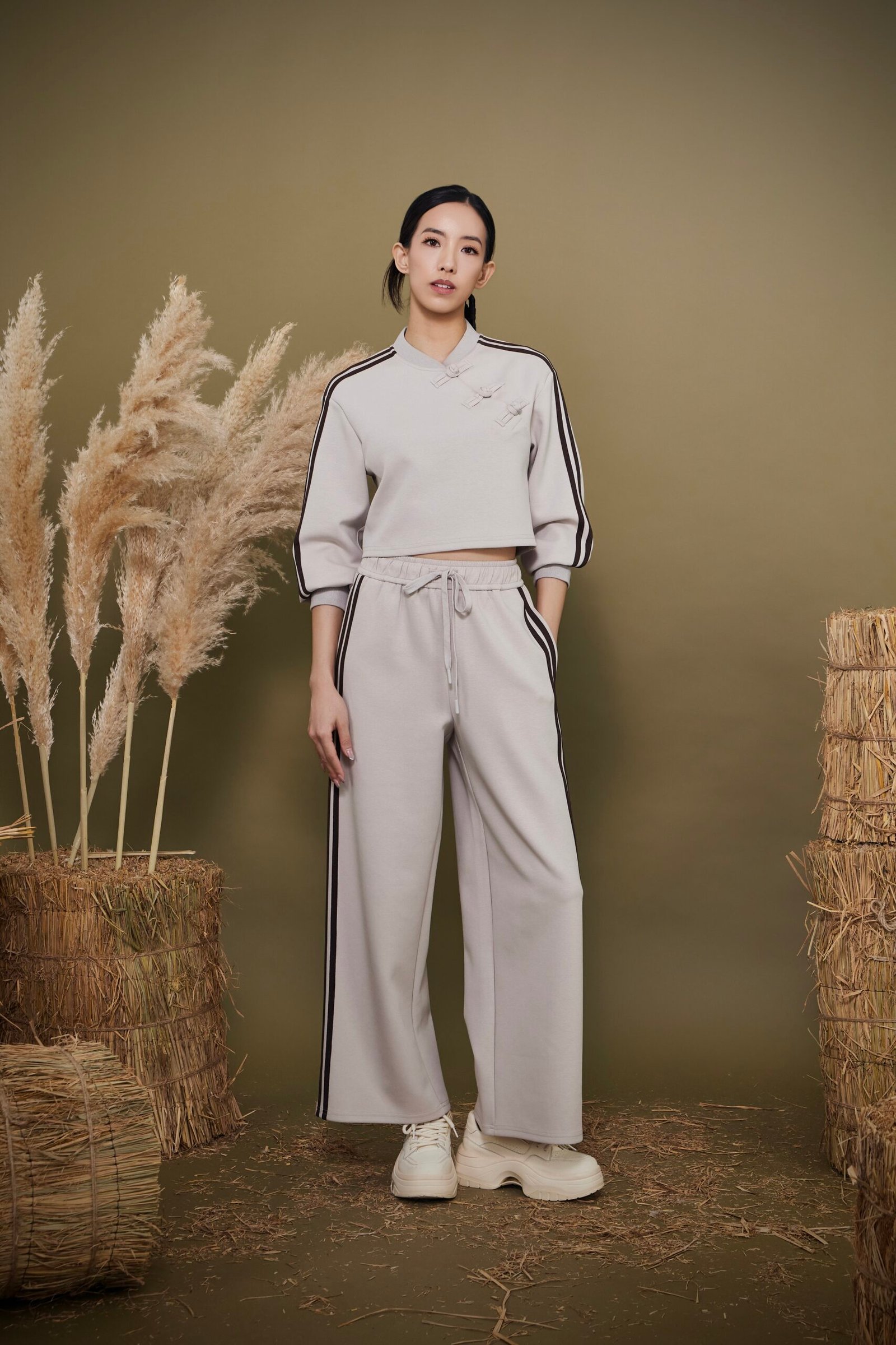 Cropped Mandarin Collar Top - Image 10