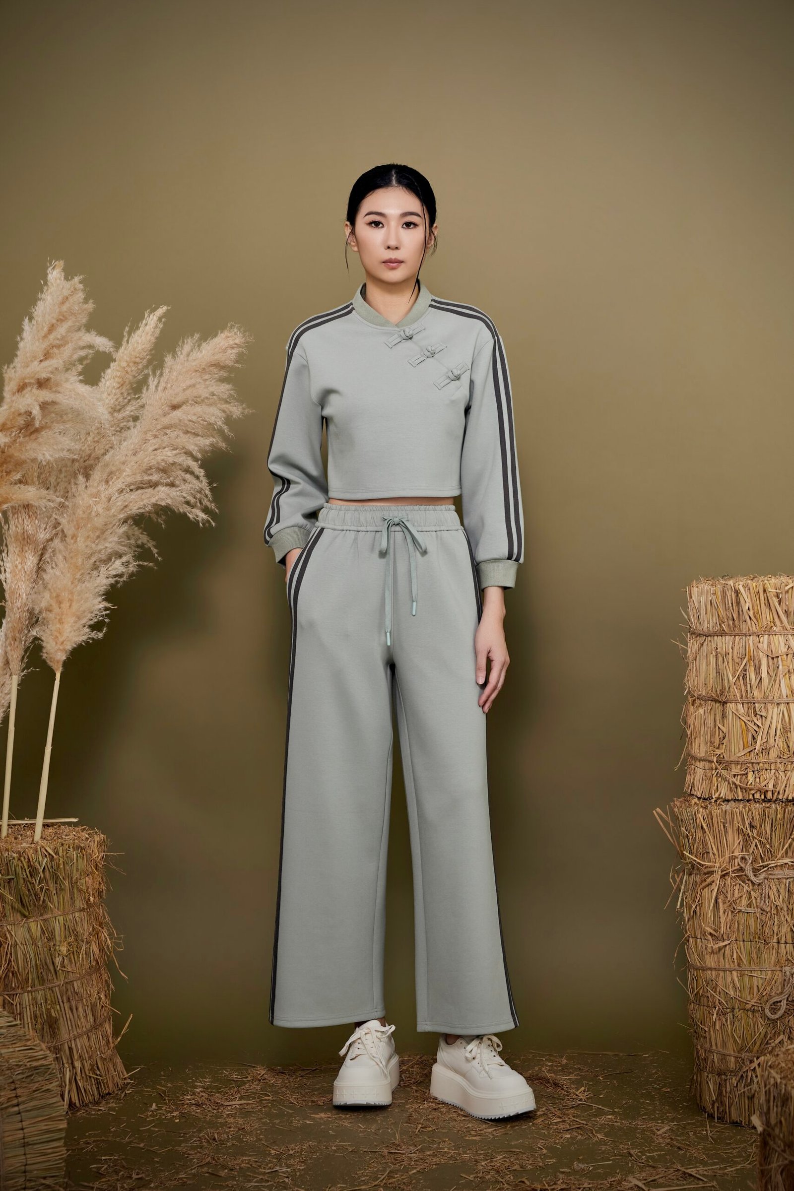 Cropped Mandarin Collar Top - Image 6